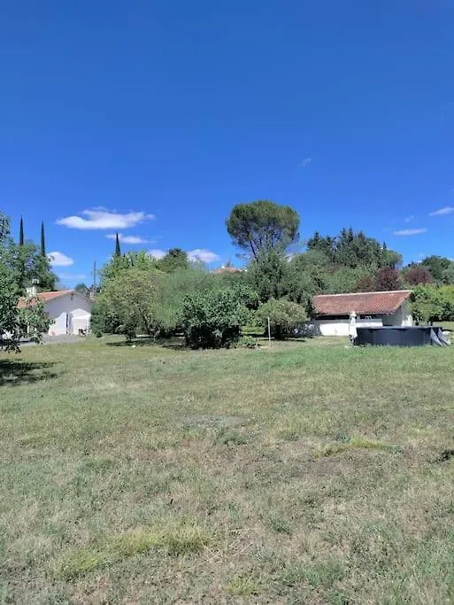 Appartement Chez Chapelle In The Heart Of The Gascony With Pool, Pets Welcome! Auch